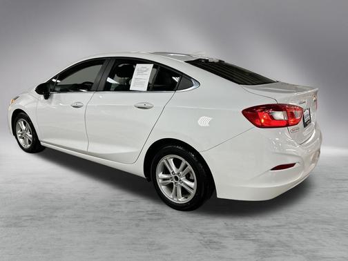 2016 Chevrolet Cruze LT Auto