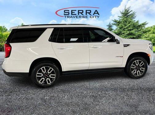 2021 GMC Yukon 4WD AT4