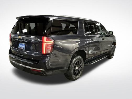2024 Chevrolet Suburban LT