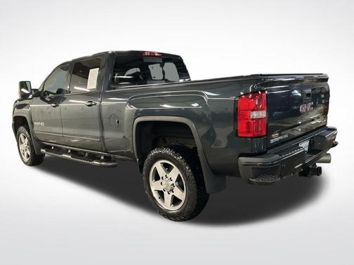 2019 GMC Sierra 2500 SLT