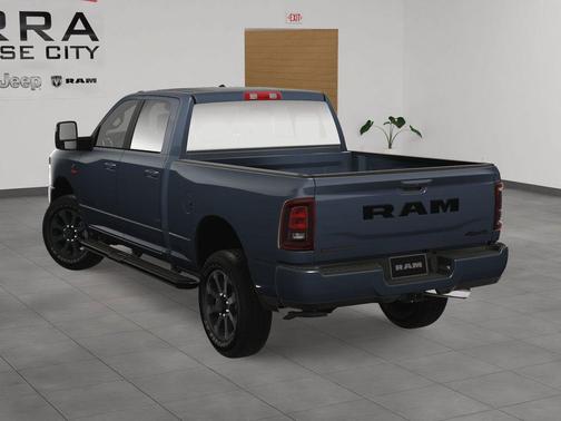 2025 RAM 2500 Big Horn Crew Cab 4x4 6'4' Box
