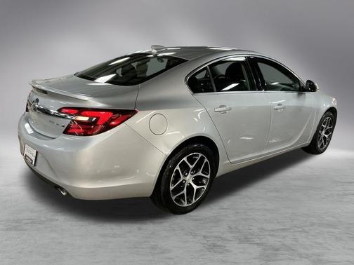2017 Buick Regal Turbo Sport Touring