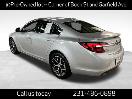 2017 Buick Regal Turbo Sport Touring