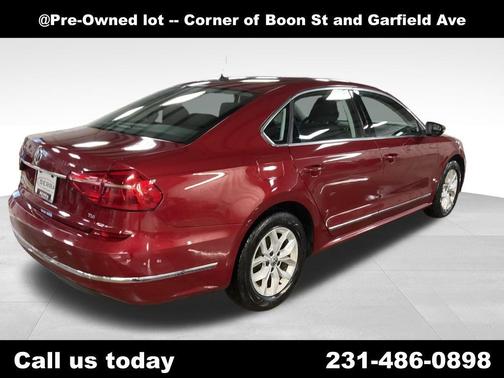 2016 Volkswagen Passat 1.8T S