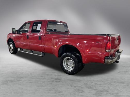 2005 Ford F-350 XL Crew Cab
