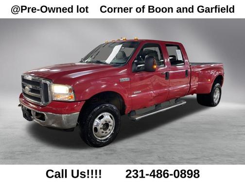 2005 Ford F-350 XL Crew Cab
