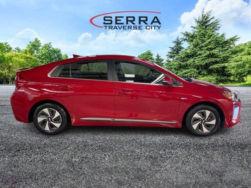 2019 Hyundai IONIQ Hybrid SEL