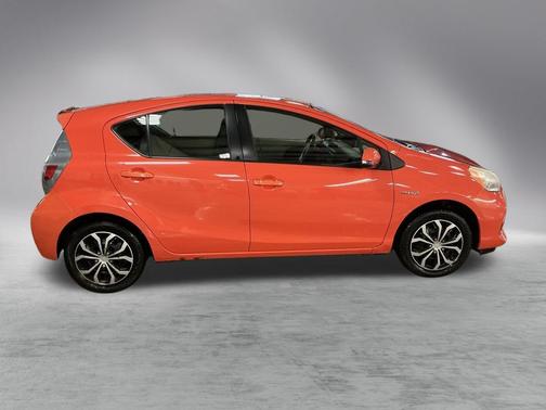 2013 Toyota Prius c Three