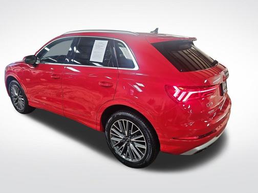 2022 Audi Q3 40 Premium