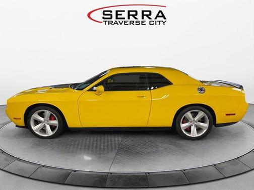 2010 Dodge Challenger SRT8