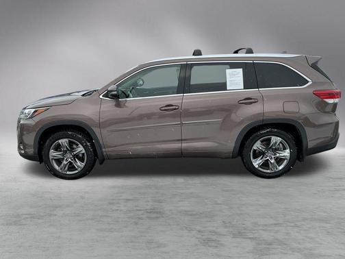 2017 Toyota Highlander Limited