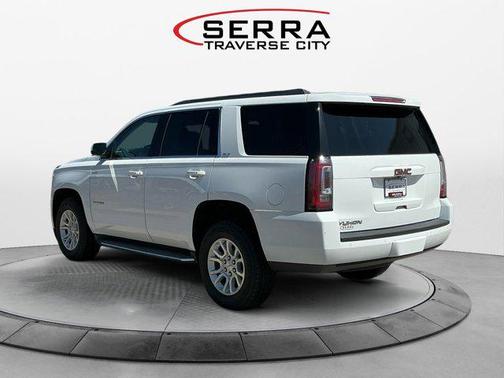 2017 GMC Yukon SLT