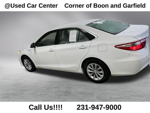 2016 Toyota Camry Hybrid LE