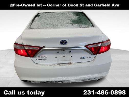 2016 Toyota Camry Hybrid LE