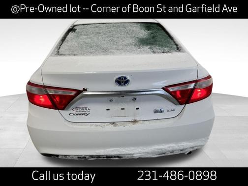 2016 Toyota Camry Hybrid LE