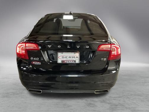 2016 Volvo S60 T5 Drive-E Premier