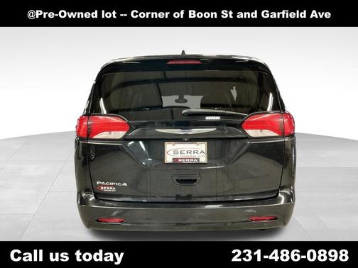 2017 Chrysler Pacifica Touring