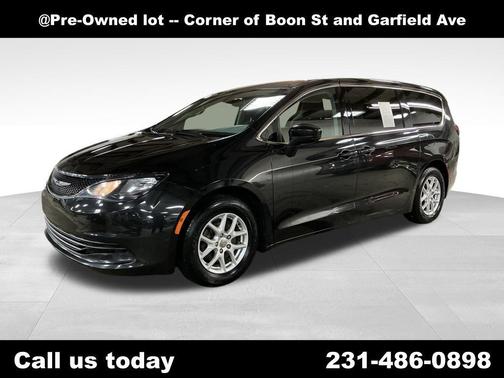 2017 Chrysler Pacifica Touring