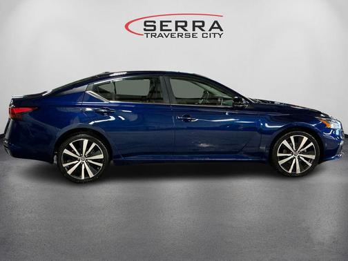 2020 Nissan Altima SR Intelligent AWD