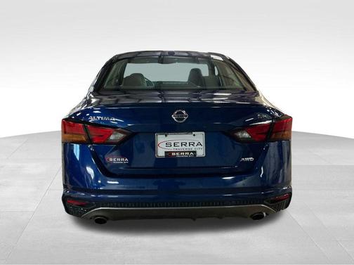 2020 Nissan Altima SR Intelligent AWD