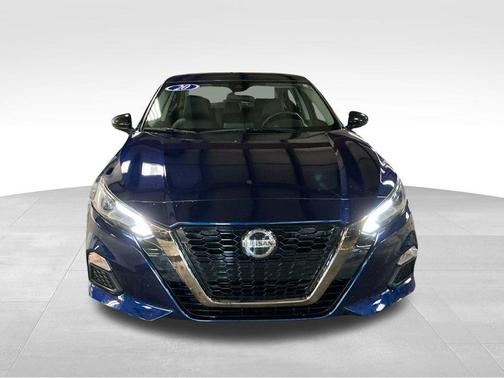 2020 Nissan Altima SR Intelligent AWD