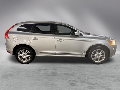 2015 Volvo XC60 T5 Premier