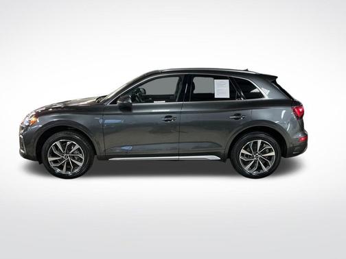 2023 Audi Q5 45 S line Prestige