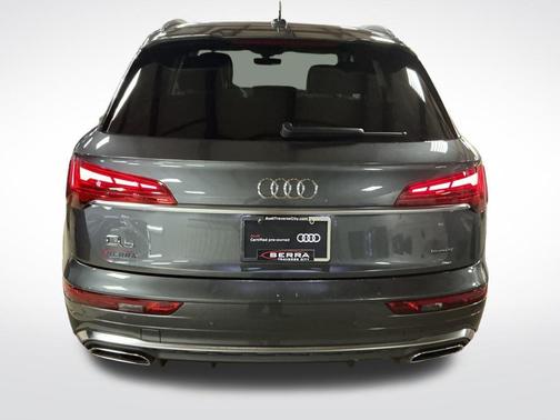 2023 Audi Q5 45 S line Prestige