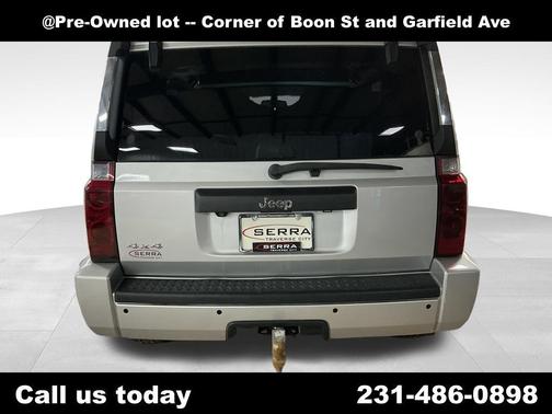 2010 Jeep Commander Sport