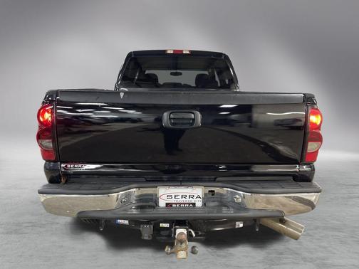 2005 Chevrolet Silverado 2500 LS H/D Crew Cab