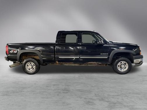 2005 Chevrolet Silverado 2500 LS H/D Crew Cab