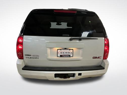 2011 GMC Yukon SLT