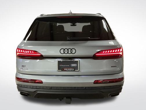 2025 Audi Q7 55 Premium Plus