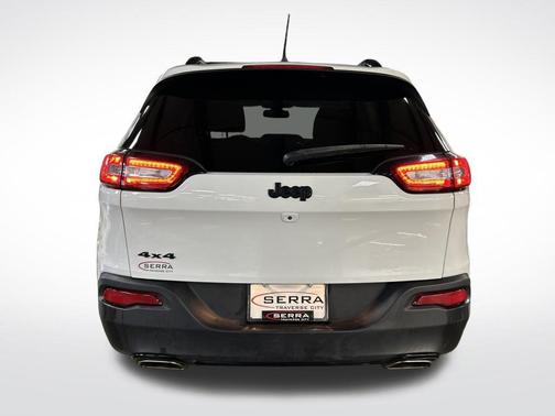 2016 Jeep Cherokee Altitude