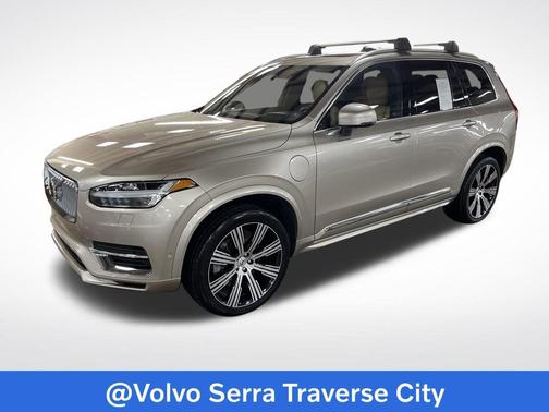 2024 Volvo XC90 Recharge Plug-In Hybrid T8 Ultimate Bright Theme 7-Seater