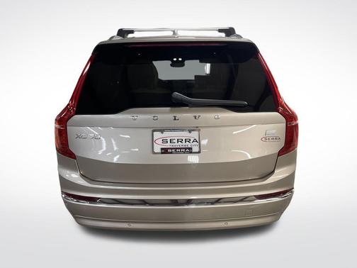 2024 Volvo XC90 Recharge Plug-In Hybrid T8 Ultimate Bright Theme 7-Seater