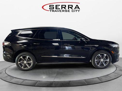 2022 Buick Enclave AWD Essence