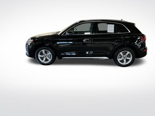 2024 Audi Q5 40 Premium
