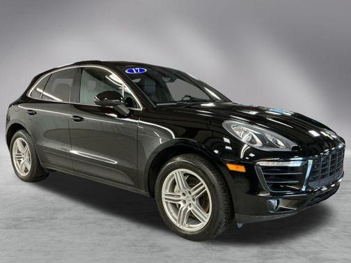 2017 Porsche Macan S