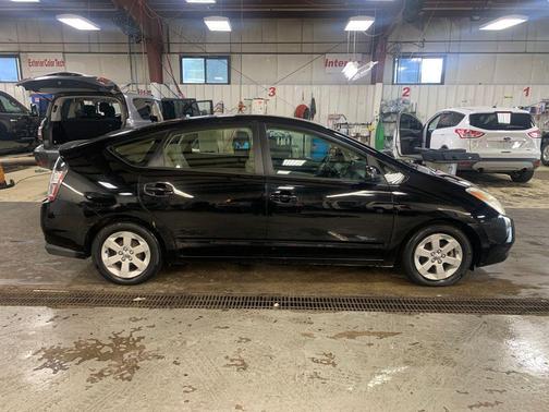 2005 Toyota Prius Base