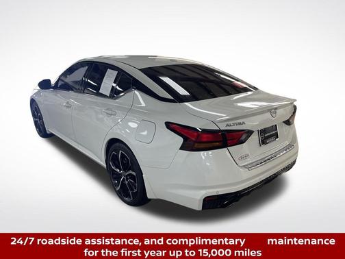 2023 Nissan Altima SR FWD