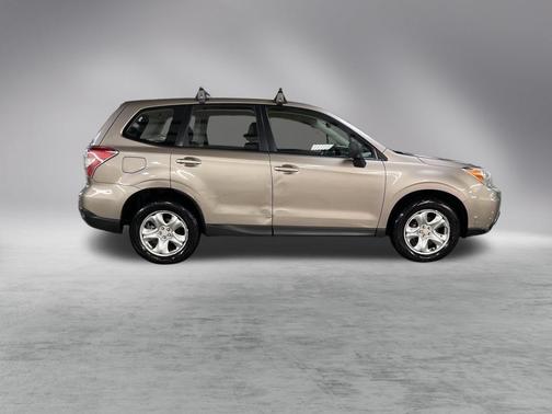 2014 Subaru Forester 2.5i