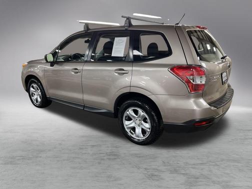 2014 Subaru Forester 2.5i