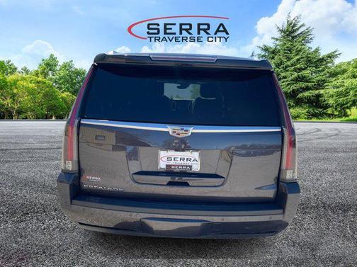 2018 Cadillac Escalade ESV Platinum
