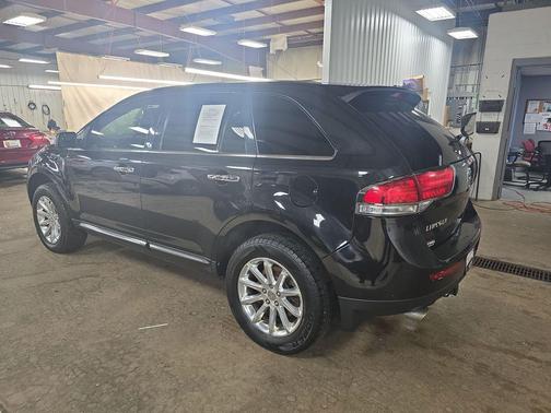 2014 Lincoln MKX Base