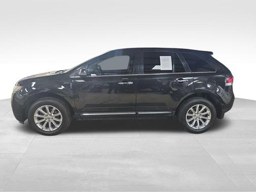 2014 Lincoln MKX Base