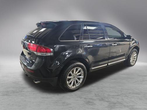 2014 Lincoln MKX Base