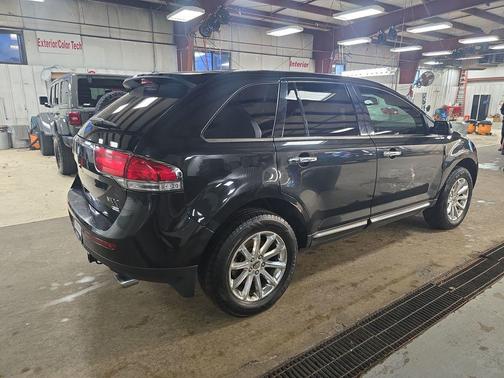 2014 Lincoln MKX Base
