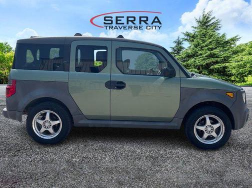 2005 Honda Element LX