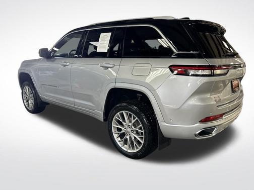 2024 Jeep Grand Cherokee Summit